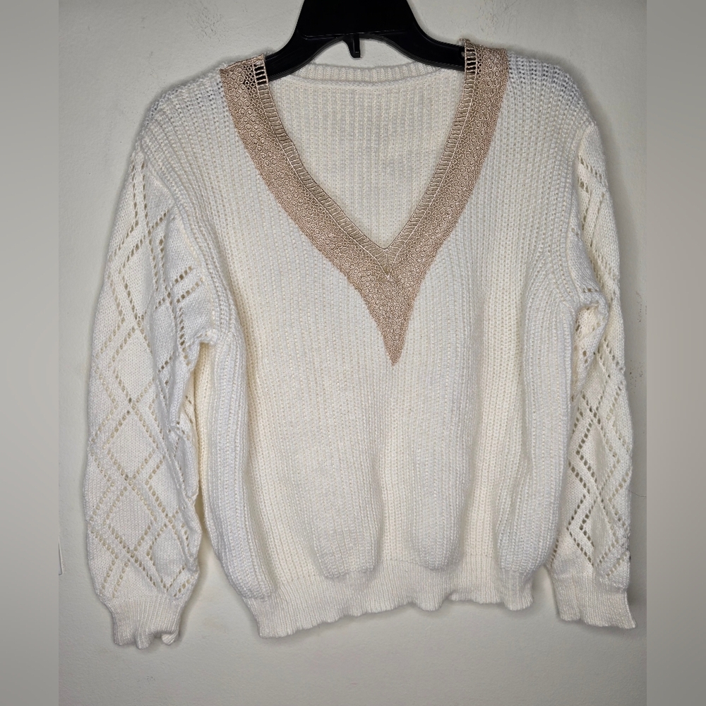 Shein Women's White Knit Eyehole Long Sleeve Sweater Size medium